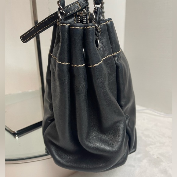 CHANEL LOGO LAMBSKIN LEATHER SHOULDER BAG - Picture 5 of 17